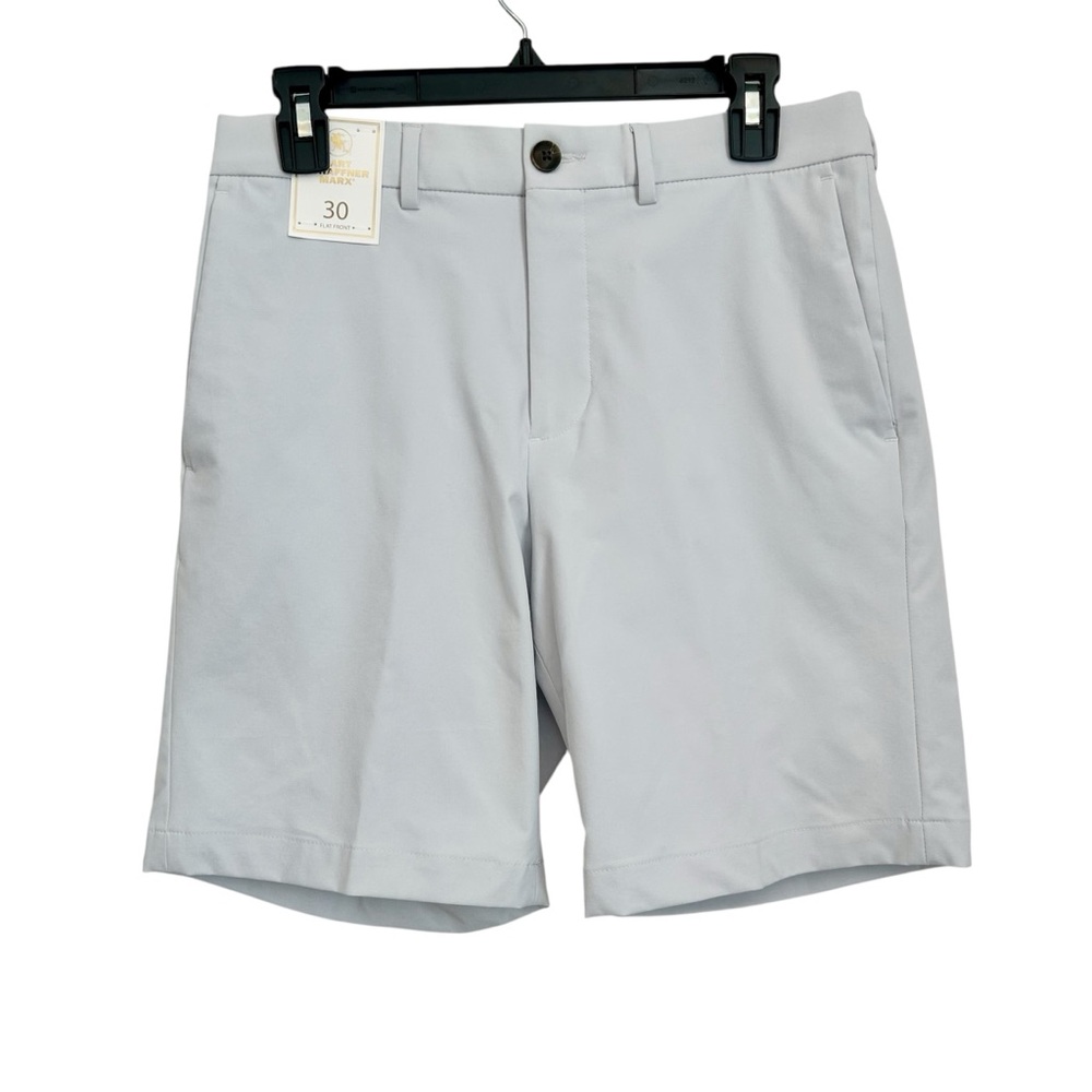 HART SCHAFFNER MARX Flat Front Performance Shorts in 30